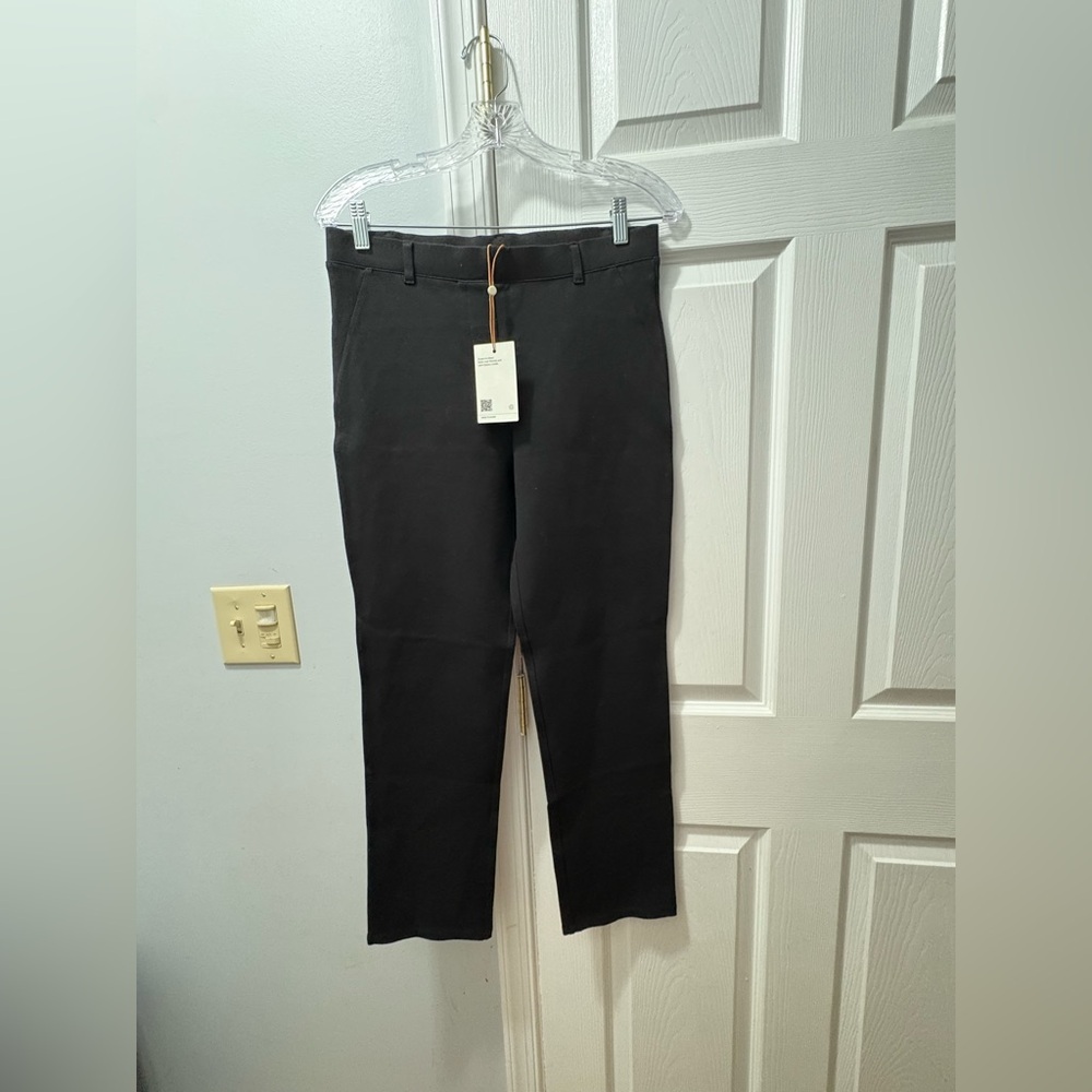 NWT Quince Ultra-Stretch Ponte Straight Leg Pant 28” Inseam Size Medium - Picture 4 of 8